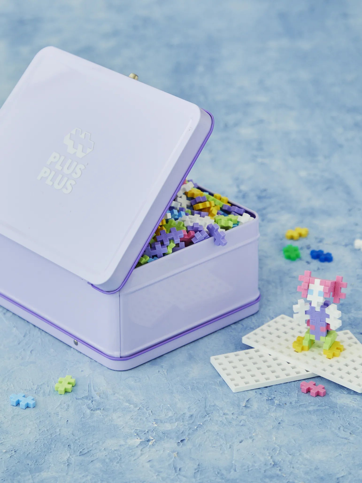 Purple Metal Suitcase - 600 pcs